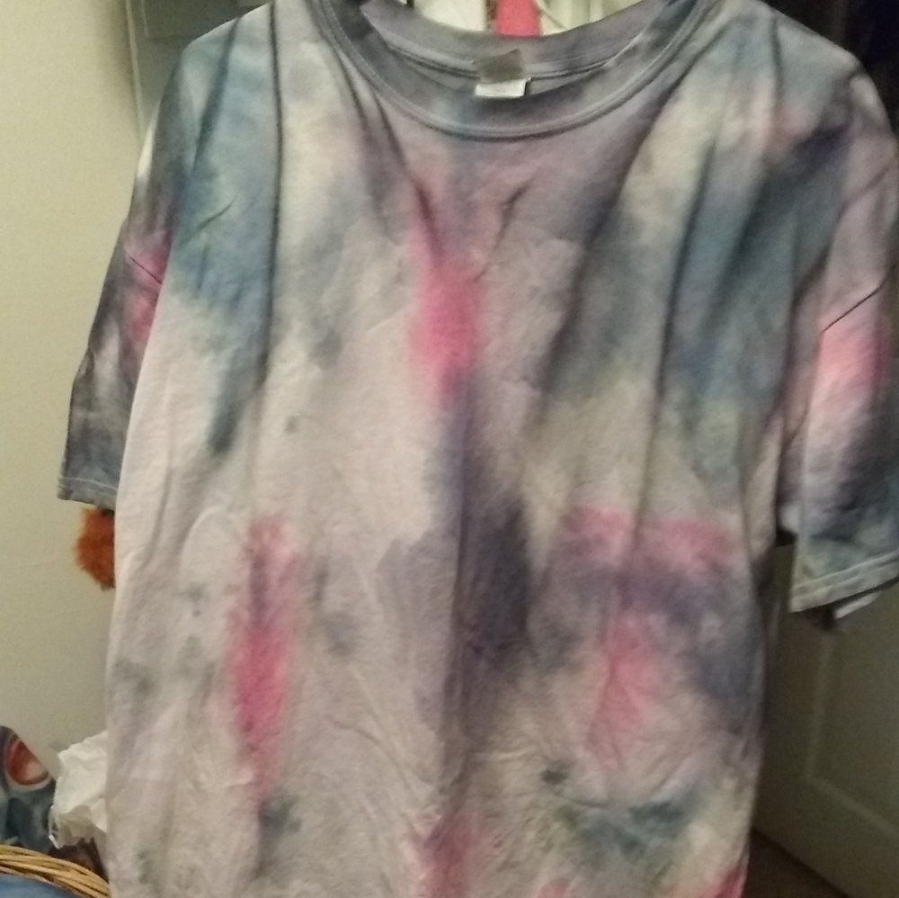 Handmade cotton tye dyed unisex tshirt